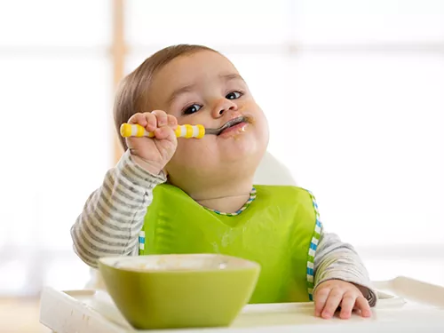 como introducir papillas y alimentación solida