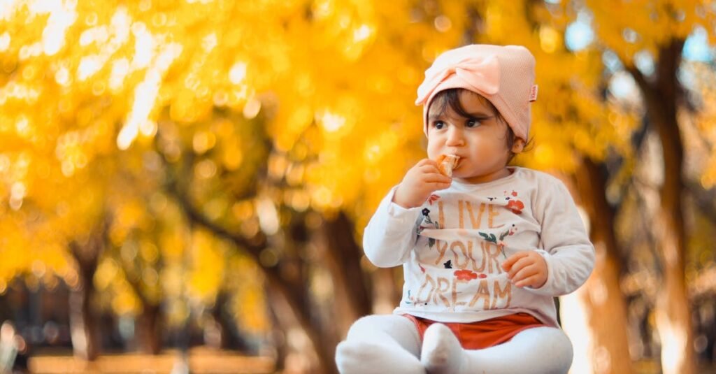 introducir alimentos sólidos bebé 6 meses guía 2025