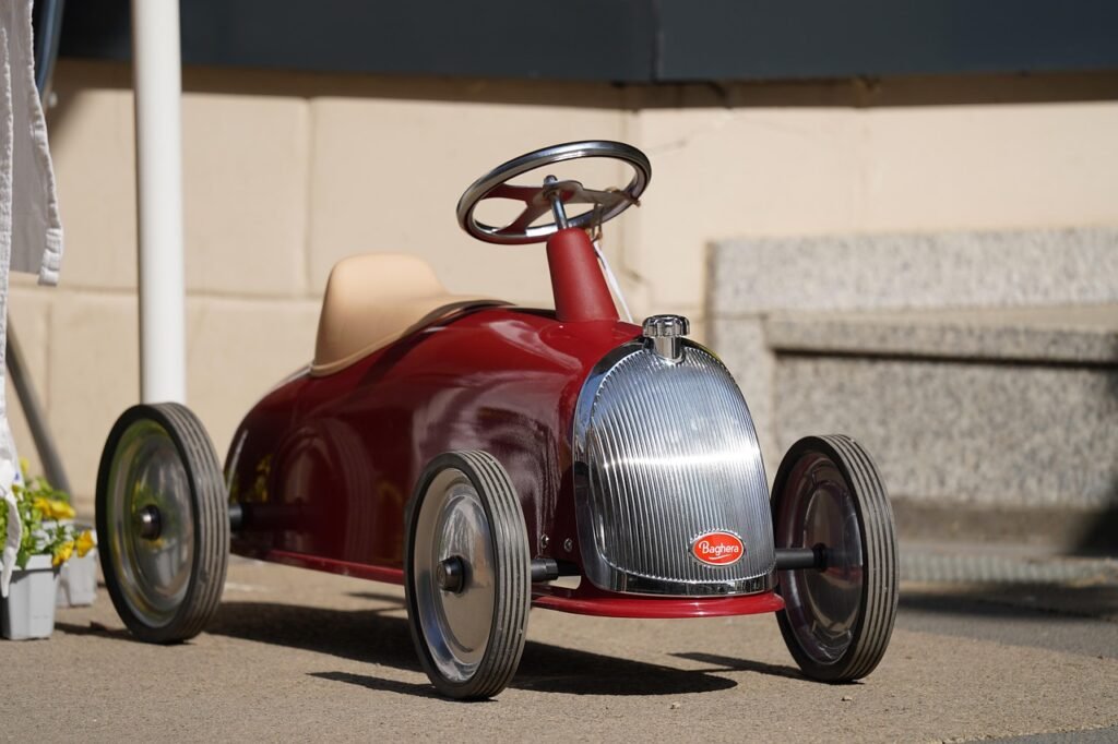 toy car, model car, child's car, miniature car, kid's car, ride-on car, ride-on toy car