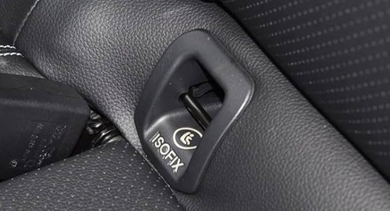 como instalar bien un silla de coche para bebe con sistema isofix